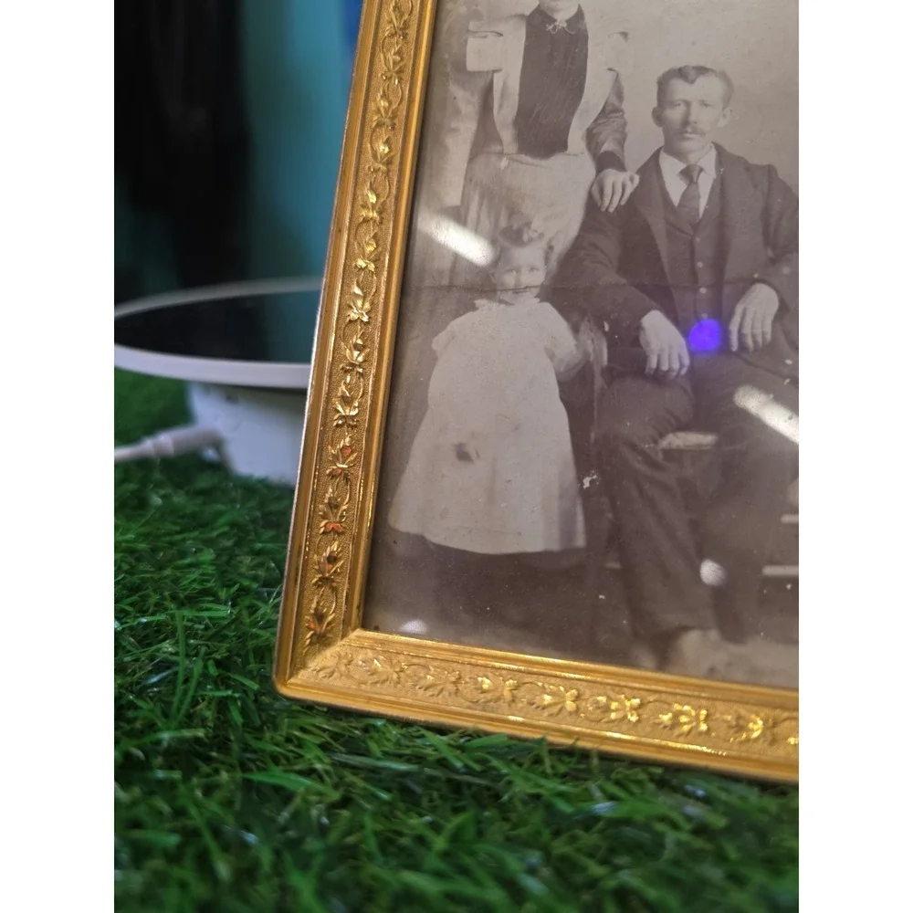 Antique Ivy Leaves Easel Gilt  Metal Photo Frame with Patent Number